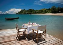 Kaya Maya - lunch - Likoma Island - Lake Malawi - foto: Kaya Mawa