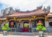 Longshan Tempel in Taipei - Taiwan - foto: Canva