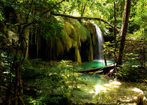 Waterval op Moyo Island - Indonesië - foto: Canva