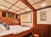 Cabine zeilcruise (Seatrek Bali) - Indonesië - foto: Seatrek Bali