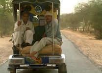 mannen in busje - India