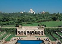 Uitzicht vanuit The Oberoi Amarvilas in Agra - The Oberoi Amarvilas - India - foto: The Oberoi Amarvilas