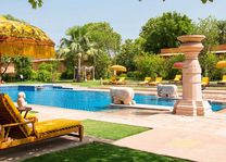 Zwembad van The Oberoi Rajvilas in Jaipur - The Oberoi Rajvilas - India - foto: The Oberoi Rajvilas