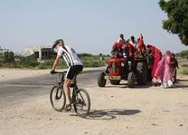 fietsen in Rajasthan - Rajasthan - India - foto: Bhawani Singh Chandela