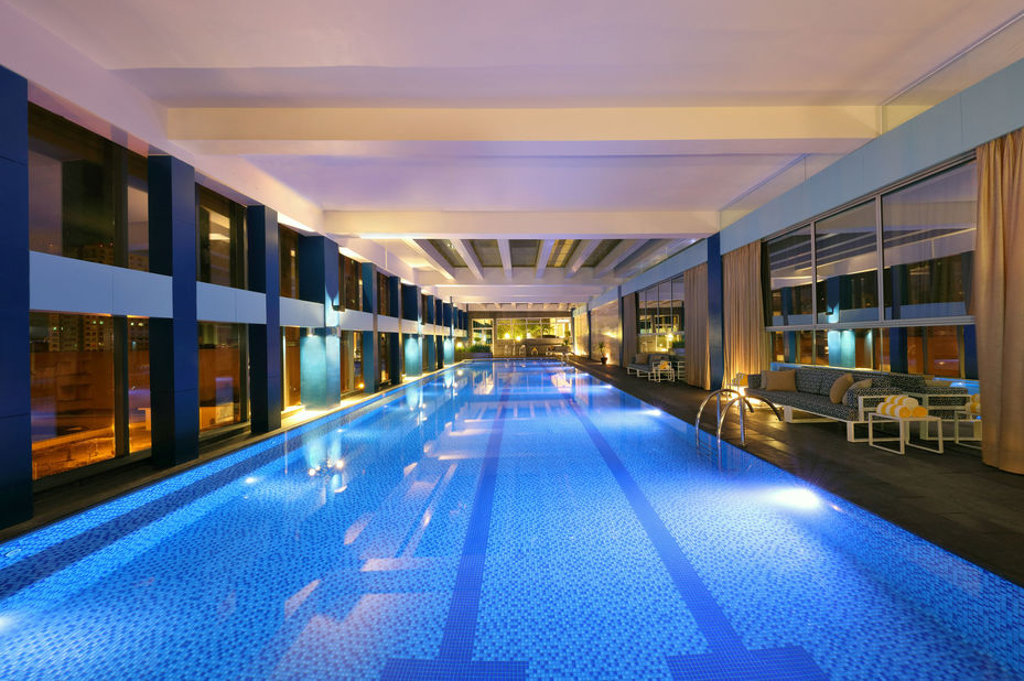 Zwembad - Makati Diamond Residences - Manila - Filipijnen - foto: Makati Diamond Residences