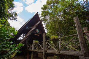 Maleisie - Borneo - Sukau Rainforest Lodge - buiten aanzicht