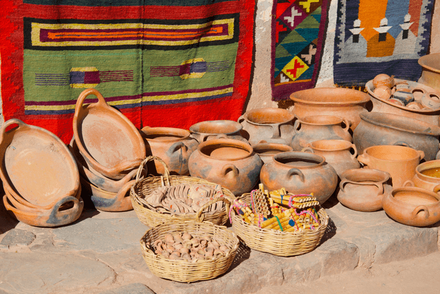 potten-en-pannen-in-Purmamarca.png