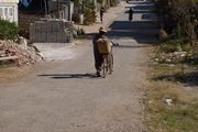 Myanmar fietser, Kalaw - Myanmar - foto: Archief